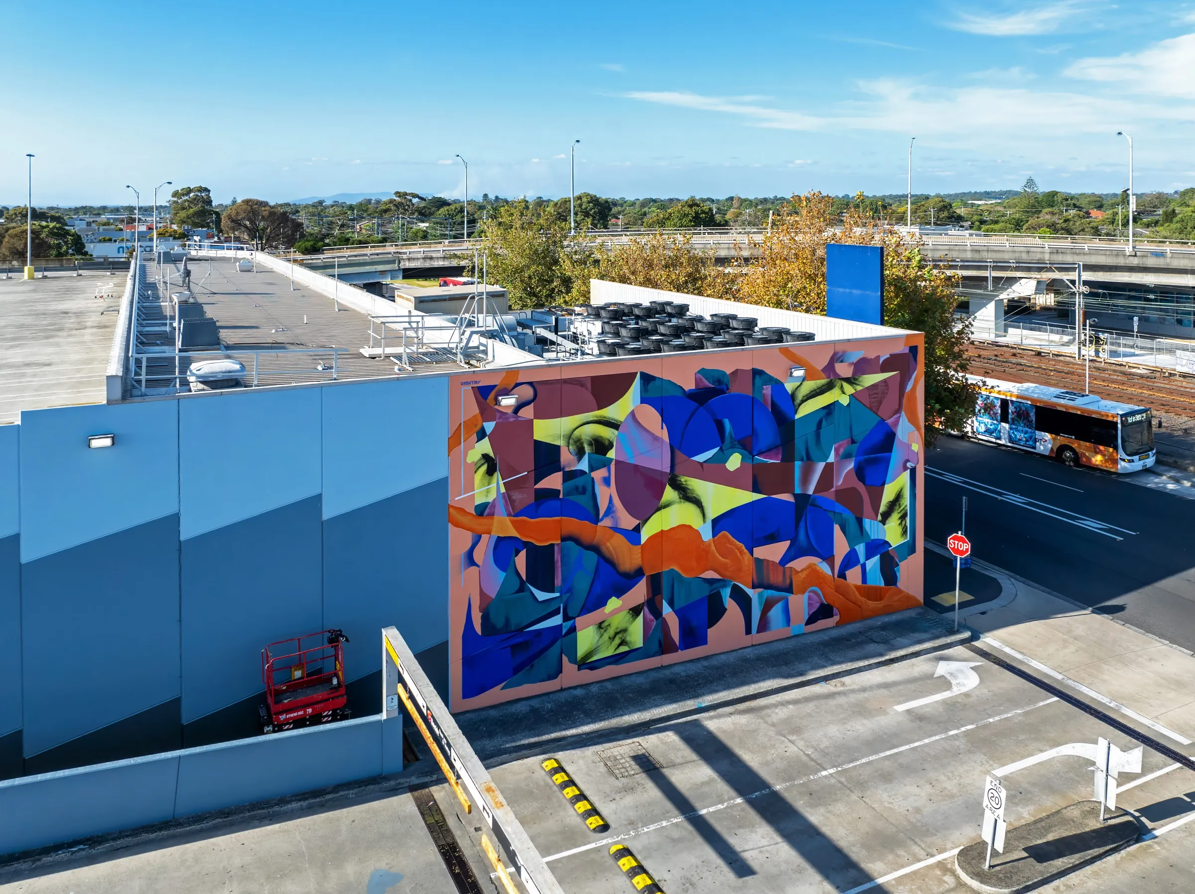 Large-scale abstract mural by URSHTRAY for Big Picture Fest, Frankston